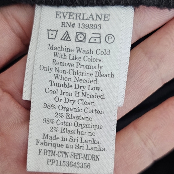 Everlane shorts - Picture 5 of 6